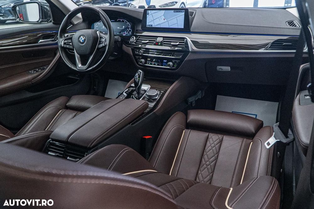 BMW Seria 5 530e iPerformance Aut. Luxury Line - 2