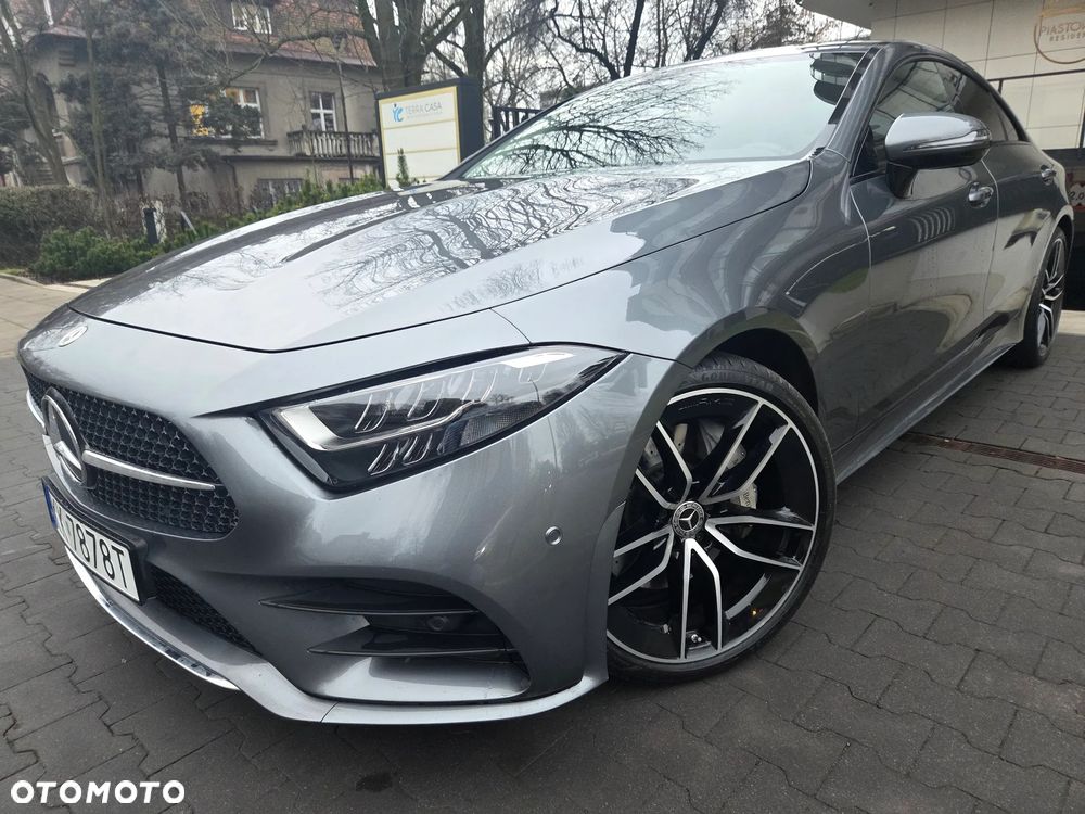 Mercedes-Benz CLS 300 d 4Matic 9G-TRONIC AMG Line - 2