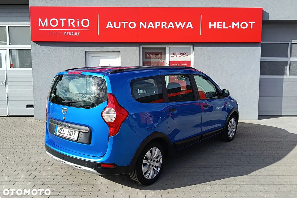 Dacia Lodgy SCe 100 Stepway - 9