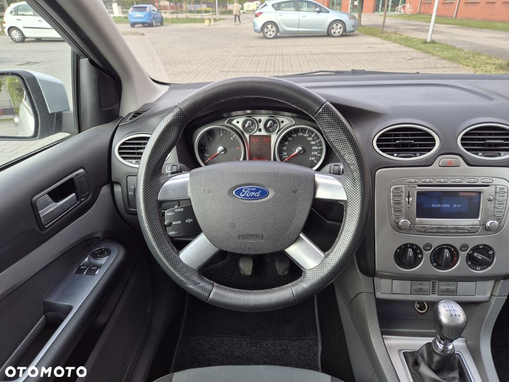 Ford Focus - 8