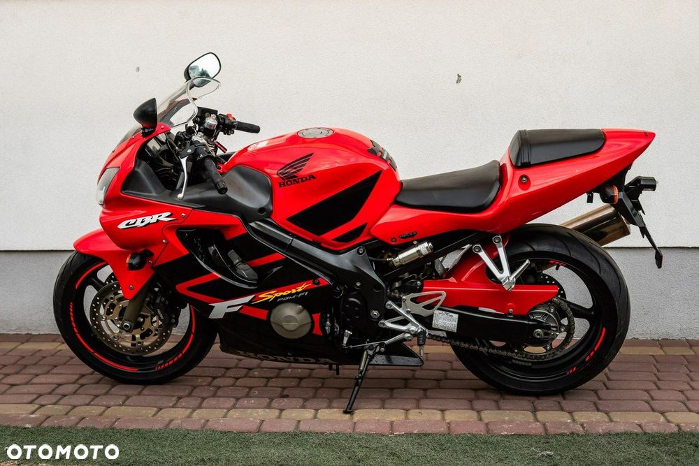 Honda CBR - 6