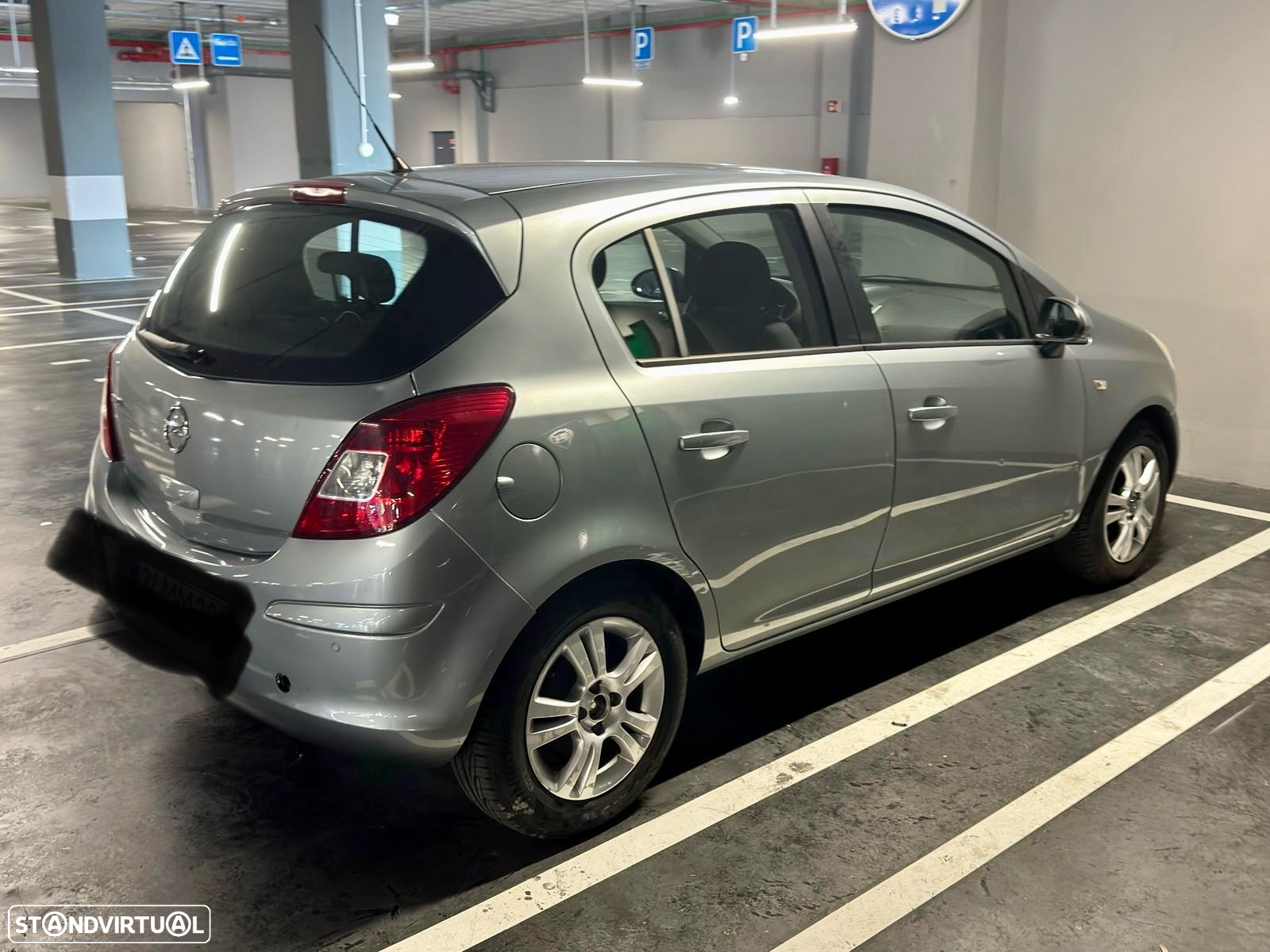Opel Corsa 1.2 Enjoy - 3
