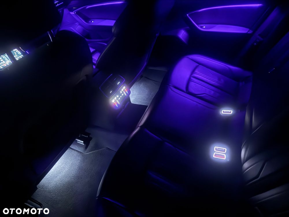 Audi A6 Avant 40 TDI quattro S tronic - 22