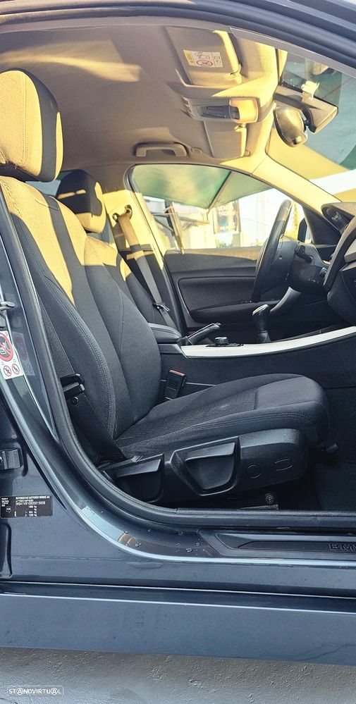 BMW 116 d EfficientDynamics Edition Urban Line - 7