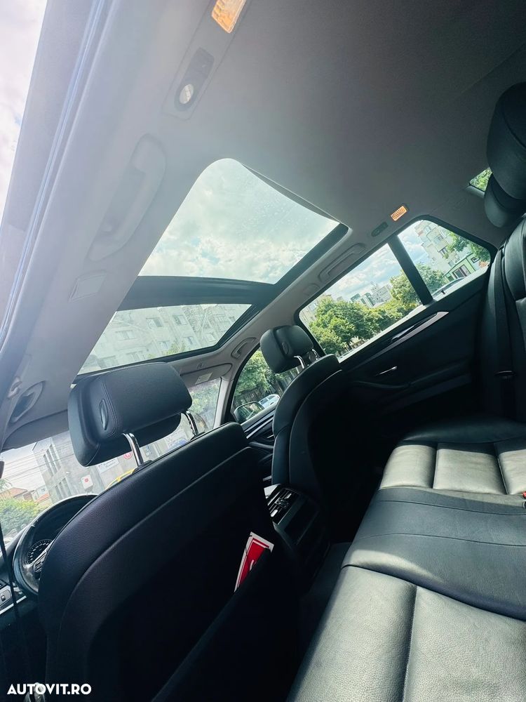 BMW Seria 5 525d Aut. - 13