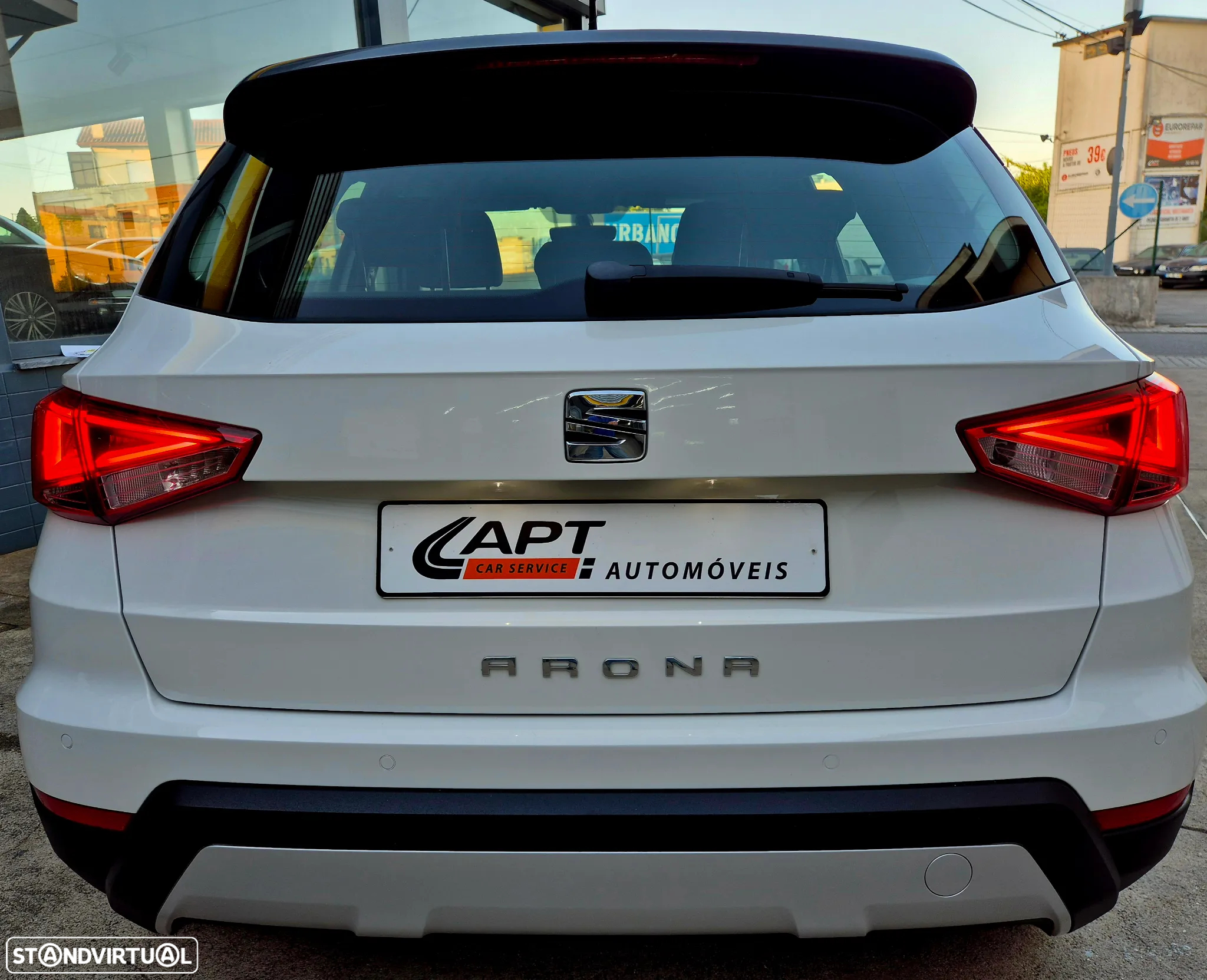 SEAT Arona 1.0 TSI Xcellence - 19