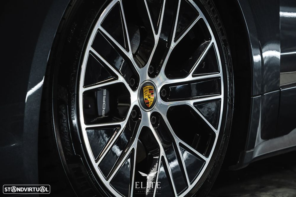 Porsche Taycan Sport Turismo Standard - 5