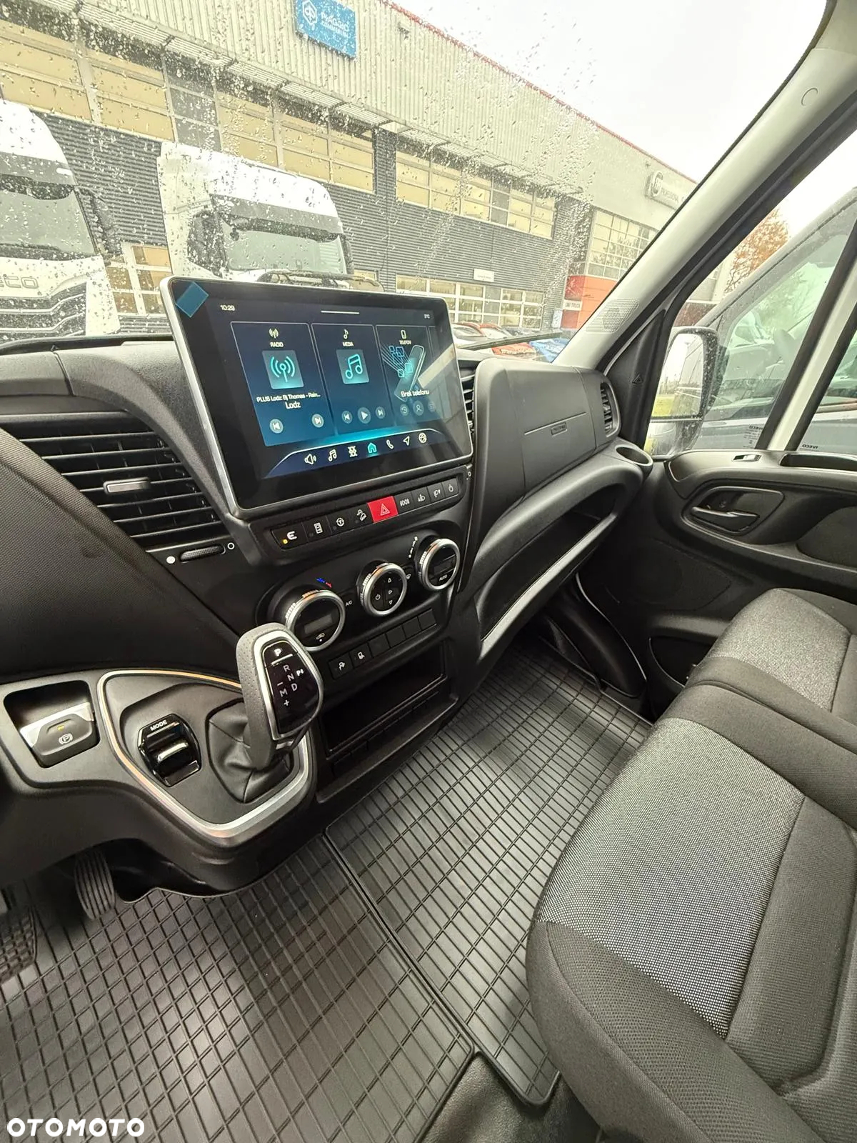 Iveco 35S18HA8 AUTOMAT 3500 KG HAK KAMERA COFANIA - 19