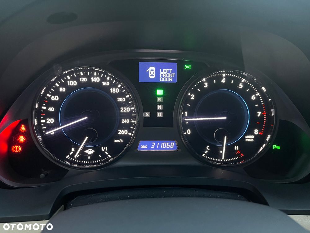 Lexus IS 250 F-Sport - 32