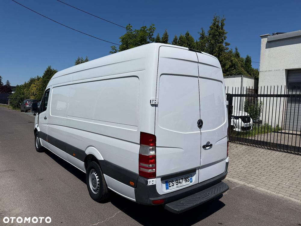 Mercedes-Benz Sprinter - 6