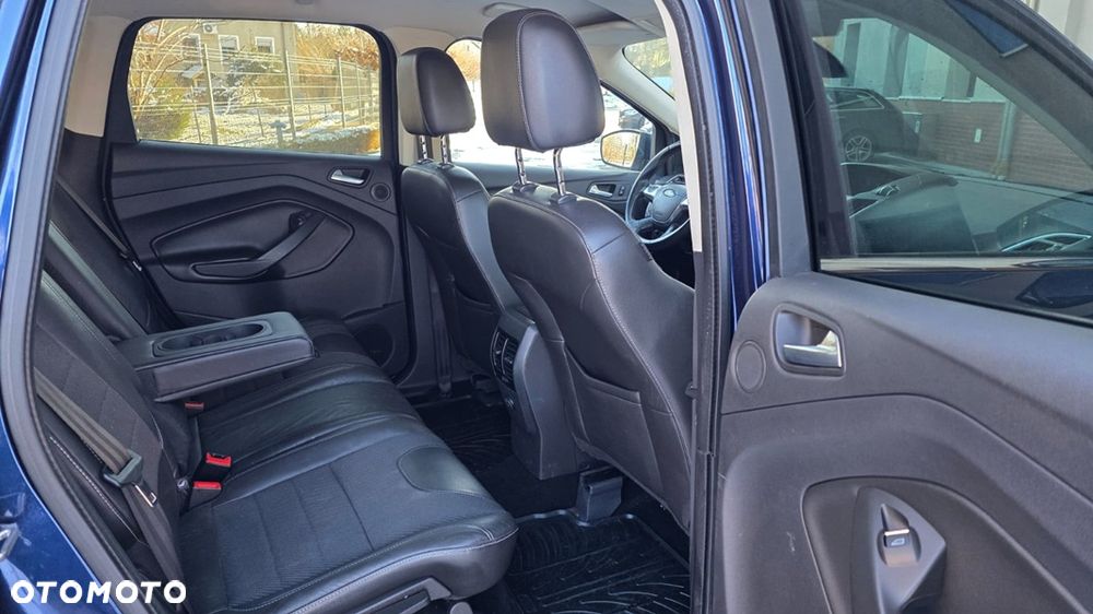 Ford Kuga 1.6 EcoBoost 2x4 Titanium - 21