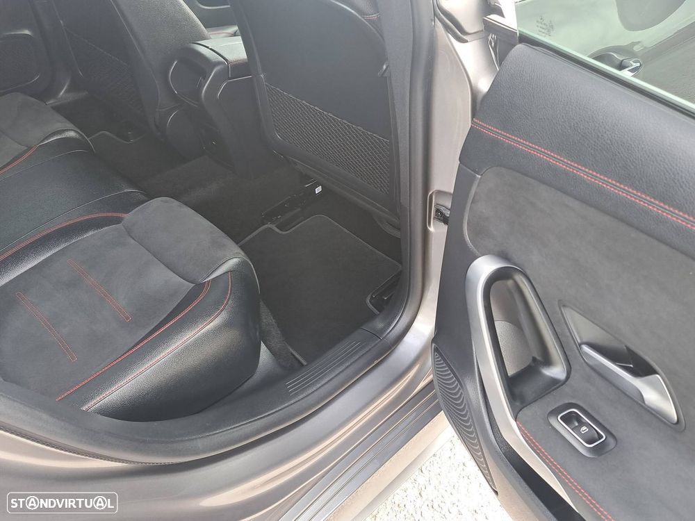 Mercedes-Benz CLA 180 d Shooting Brake AMG Line Aut. - 25