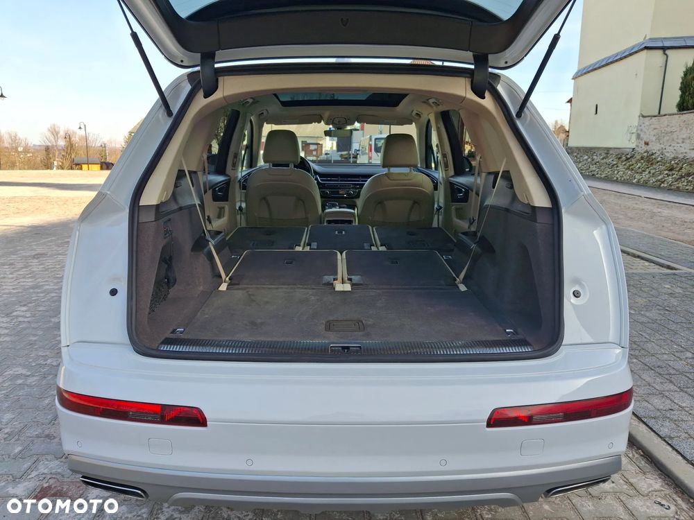 Audi Q7 - 33