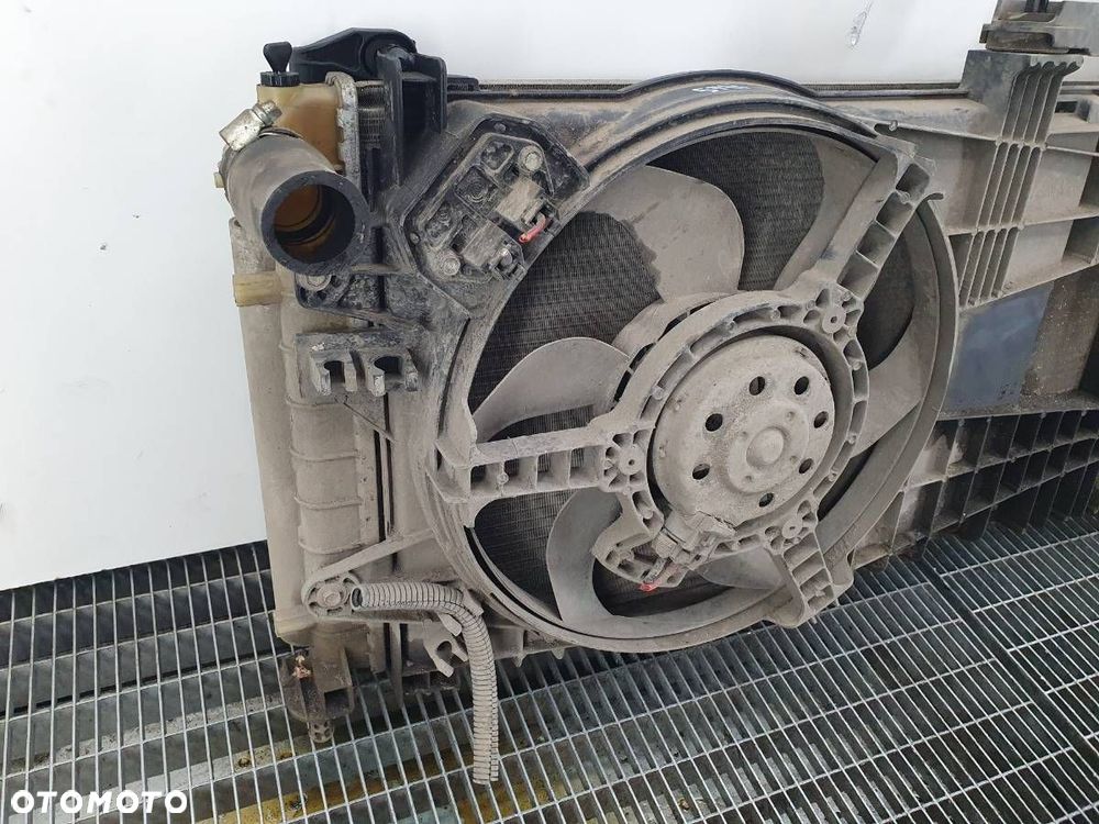 CHŁODNICA WODY KLIMATYZACJI WENTYLATOR LANCIA YPSILON 1.2 BENZYNA - 7