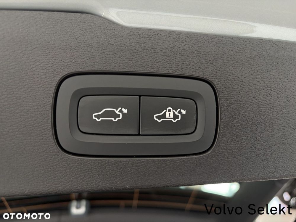 Volvo V60 B4 B Plus Dark - 14