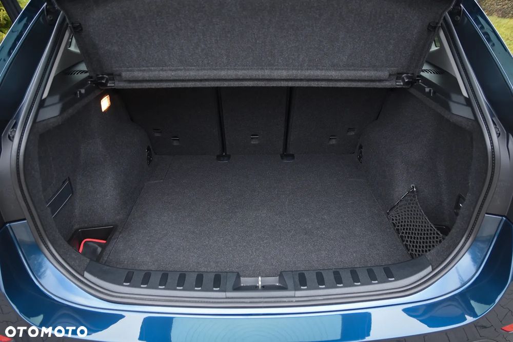 BMW X1 sDrive18d Sport Line - 40