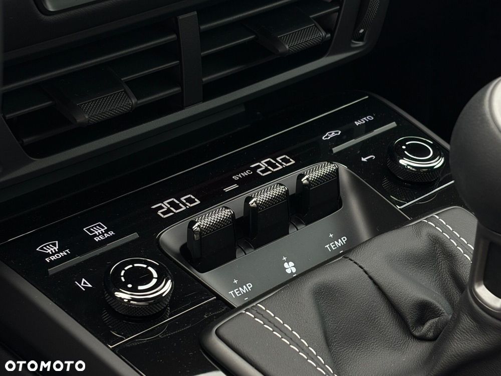 Porsche 911 - 21