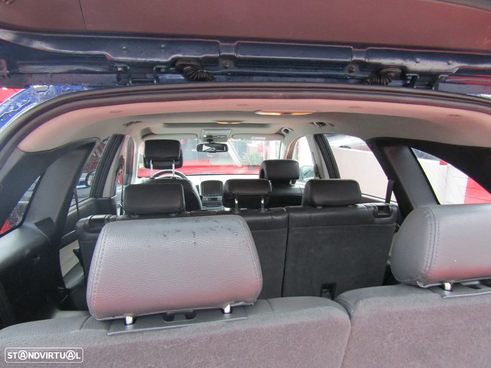 Chevrolet Captiva 2.0 VCDi LT 7L Aut. - 10