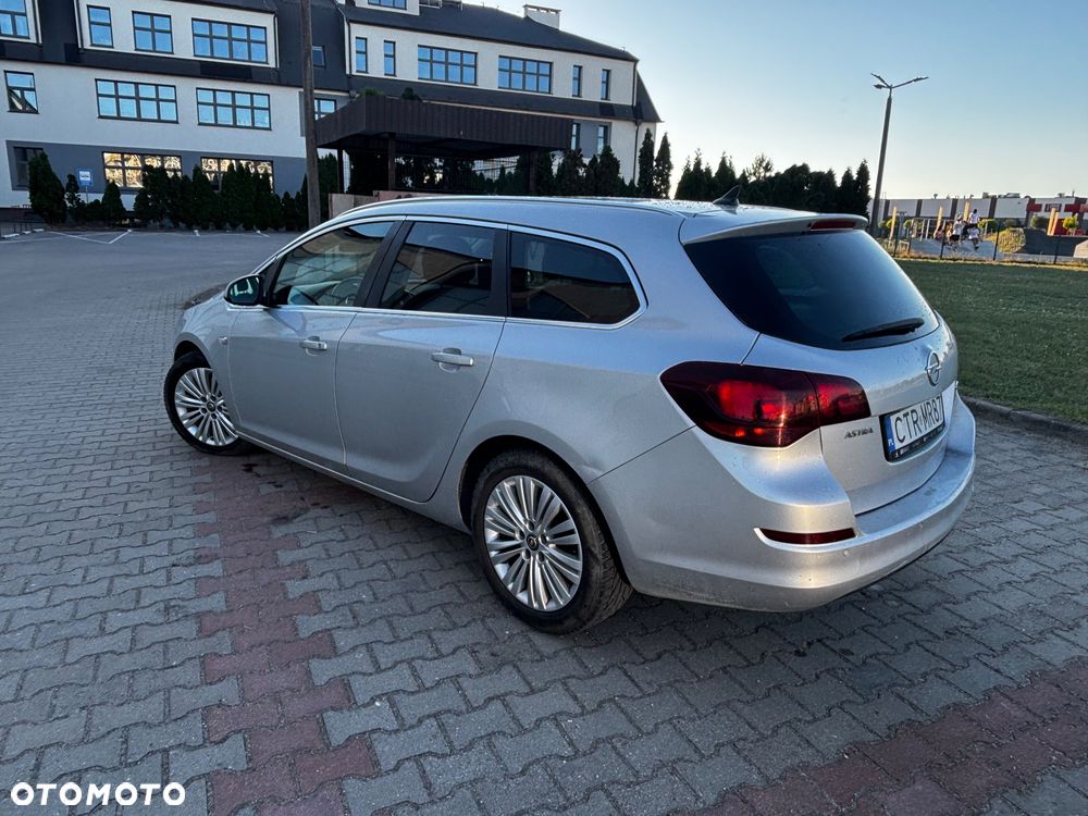 Opel Astra 1.7 CDTI DPF Sport - 6