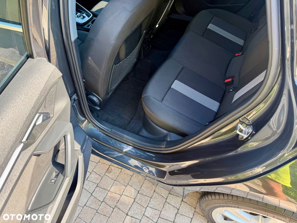 Audi A3 Sportback 30 TFSI S tronic design - 16