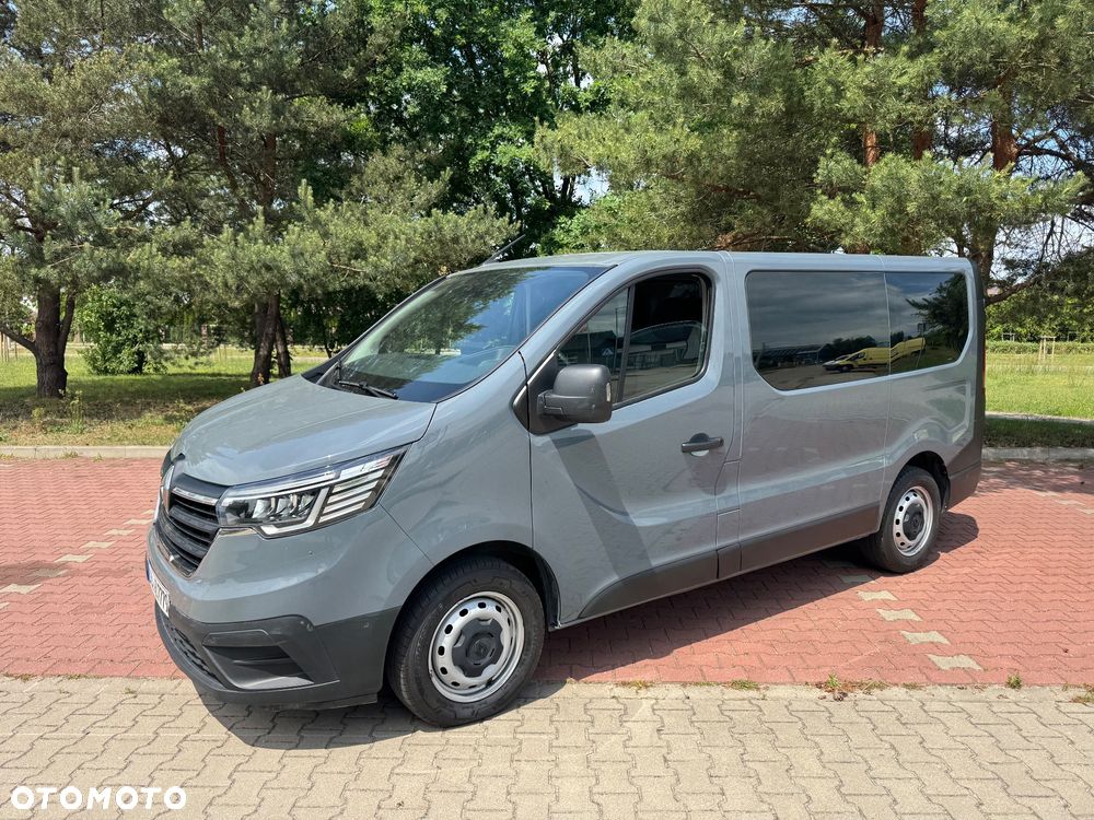 Renault Trafic - 2