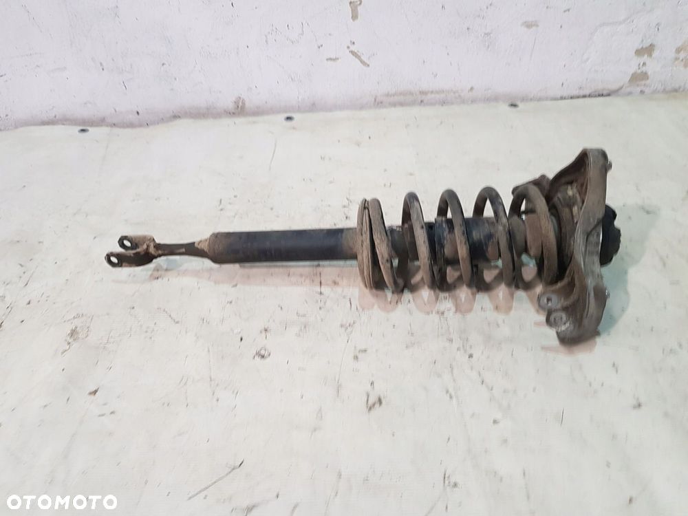 AMORTYZATOR PRAWY PRZÓD 8E0413031AD AUDI A4 B6 EU - 2