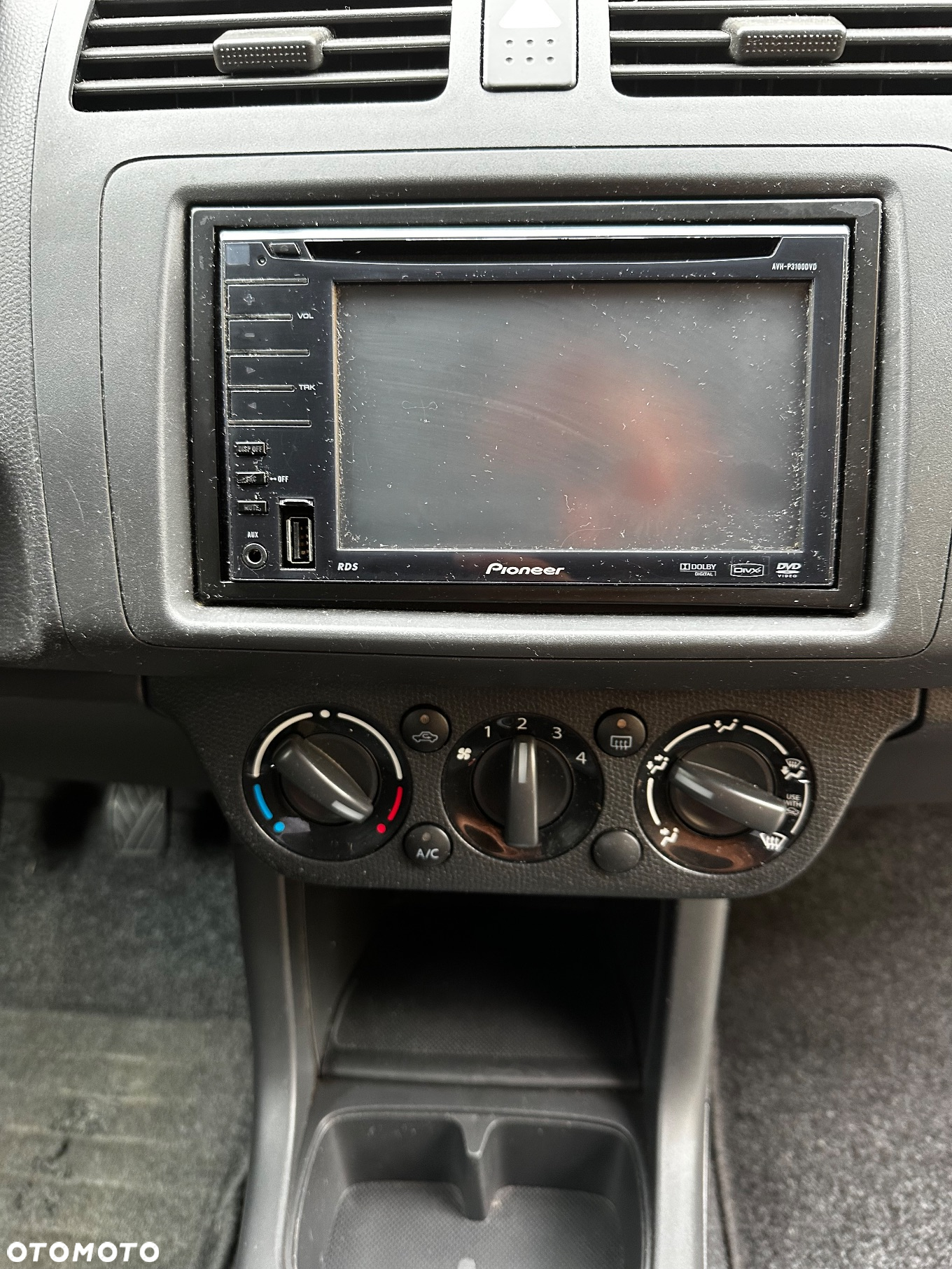 Suzuki Swift 1.3 Club - 32