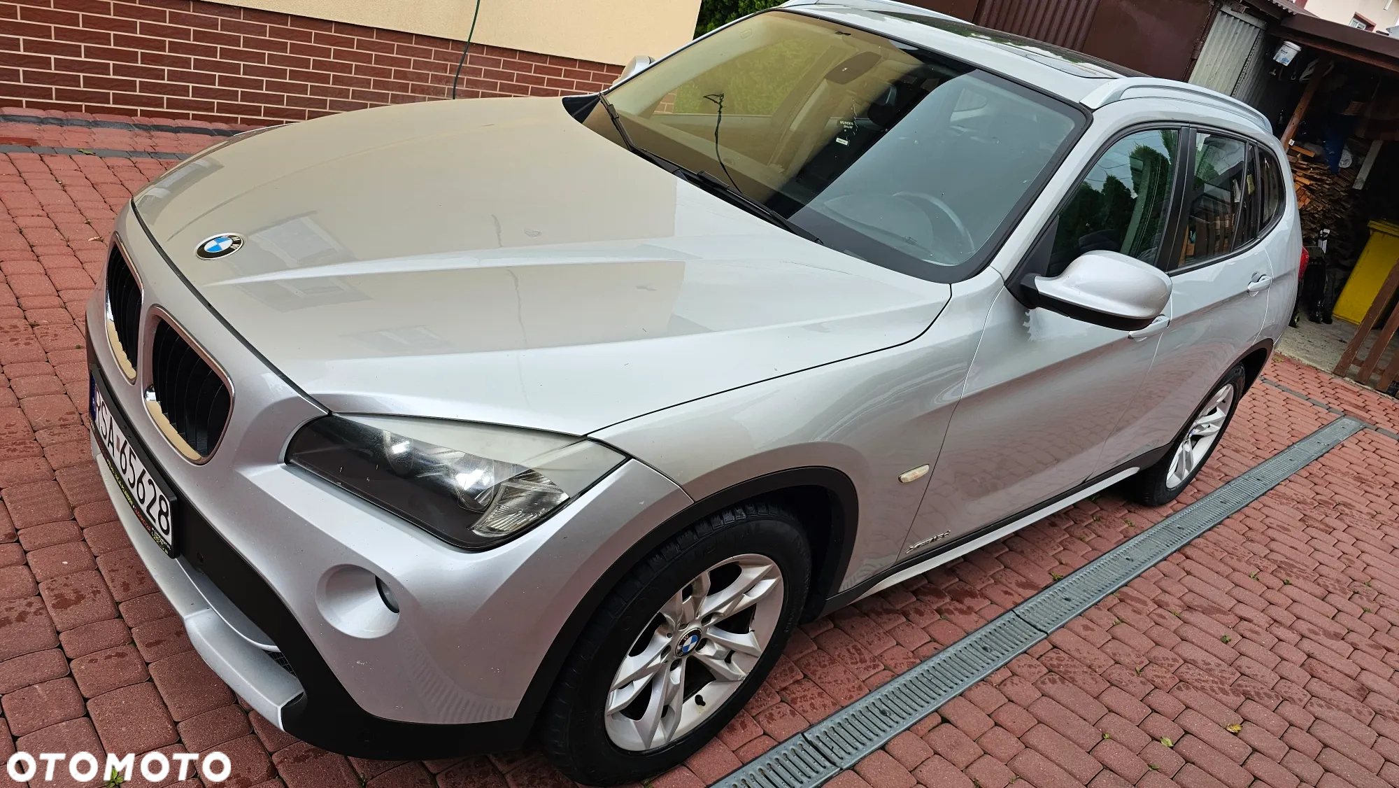 BMW X1 xDrive18d - 11