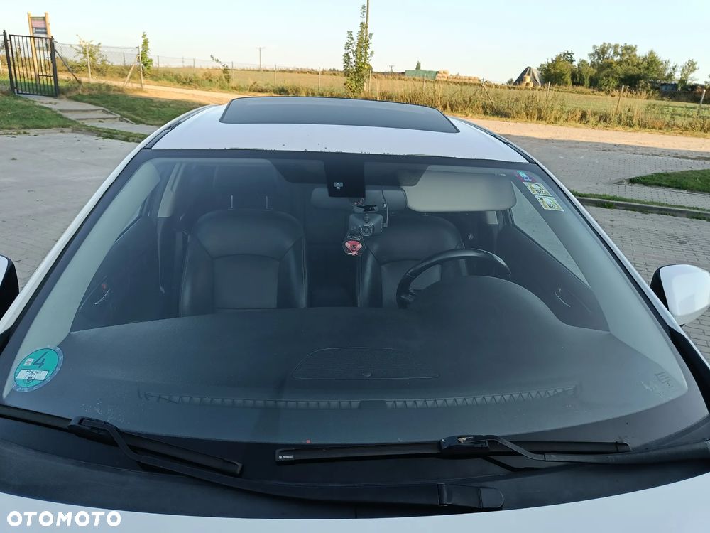 Suzuki Kizashi 2.4 4x4 CVT Sport - 9