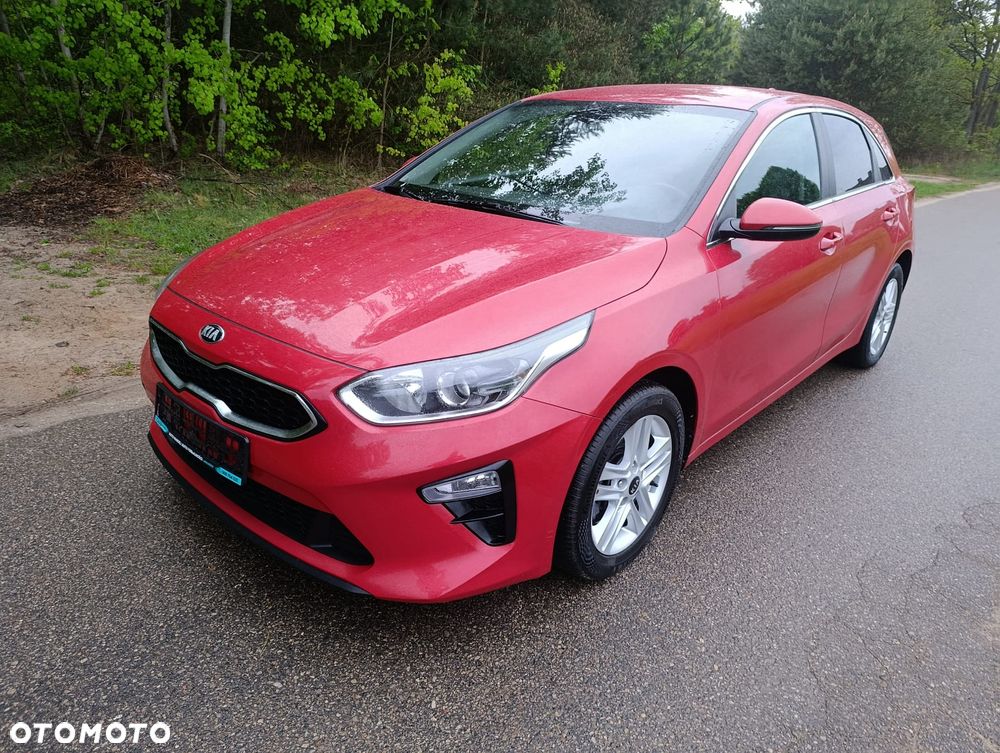 Kia Ceed 1.6 CRDi (48V Mild-Hybrid) Platinum - 1