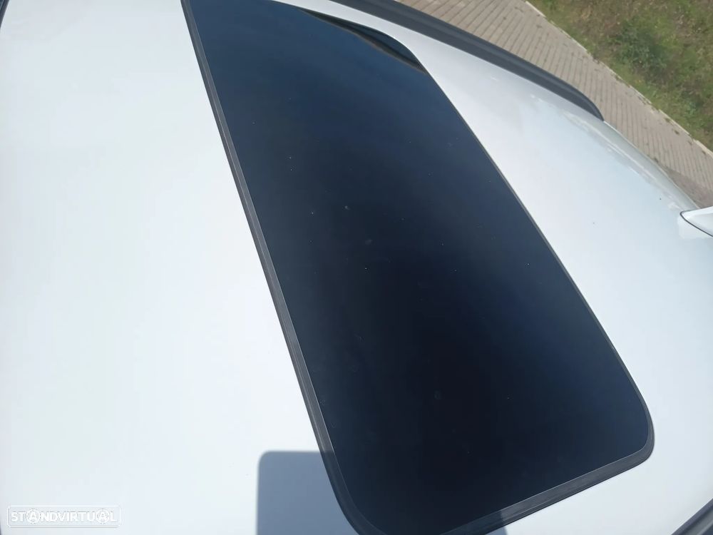 Hyundai Kauai 64 kWh Premium+LED - 17