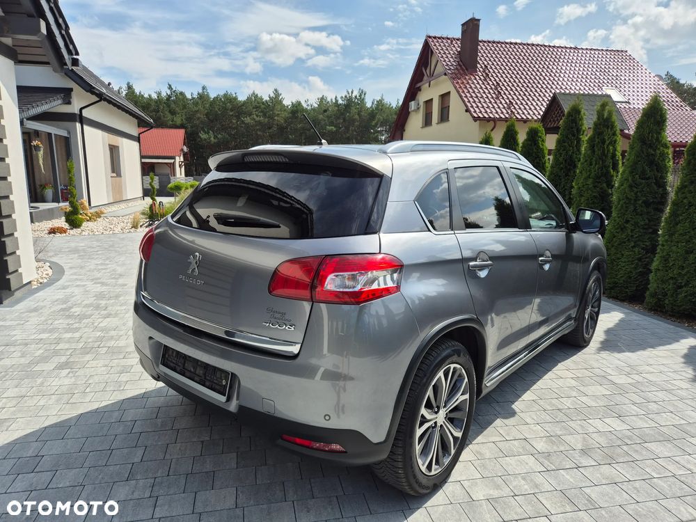 Peugeot 4008 - 9