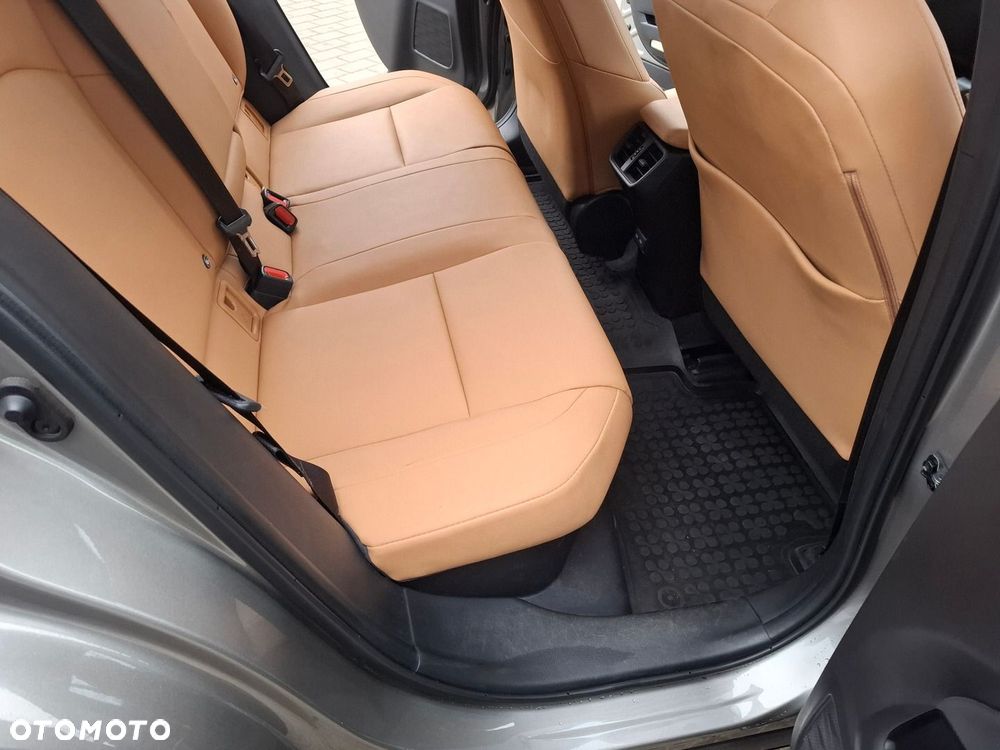 Lexus UX 250h GPF F Sport Design 2WD - 26