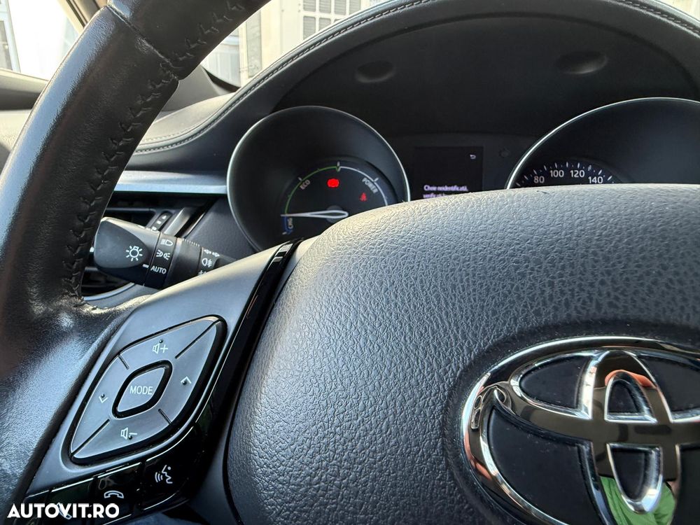Toyota C-HR 2.0 HSD 184 CP 4x2 CVT C-ult Style - 17