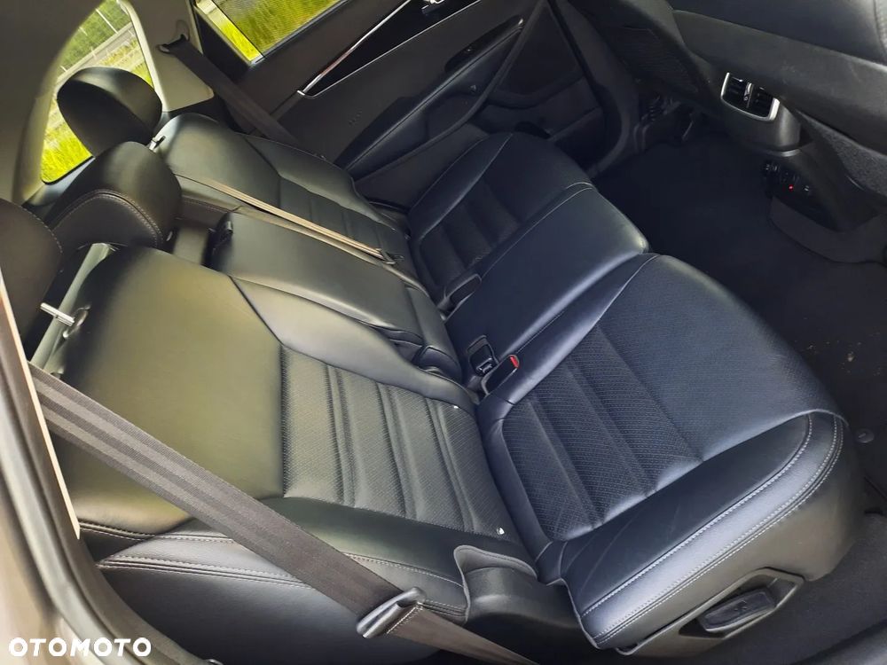 Kia Sorento - 24