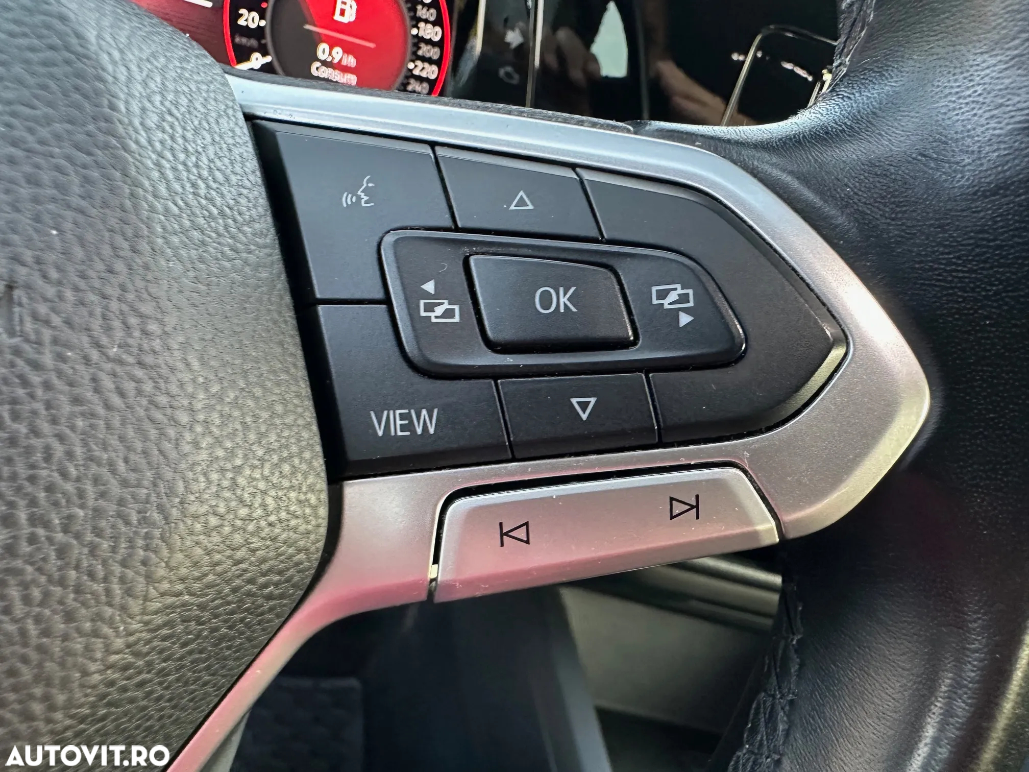 Volkswagen Golf 2.0 TDI Style - 12