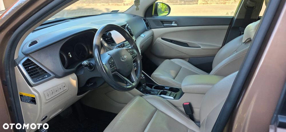 Hyundai Tucson 1.6 GDi 2WD DCT Premium - 10