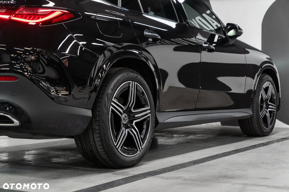 Mercedes-Benz GLC - 22