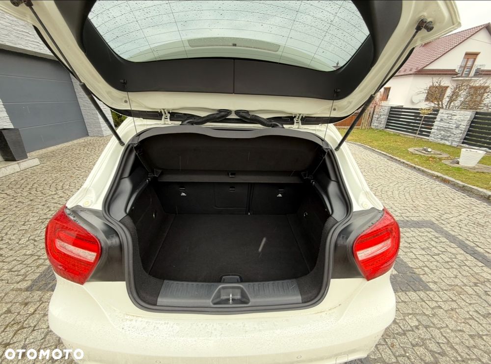 Mercedes-Benz Klasa A 200 7G-DCT AMG Line - 18