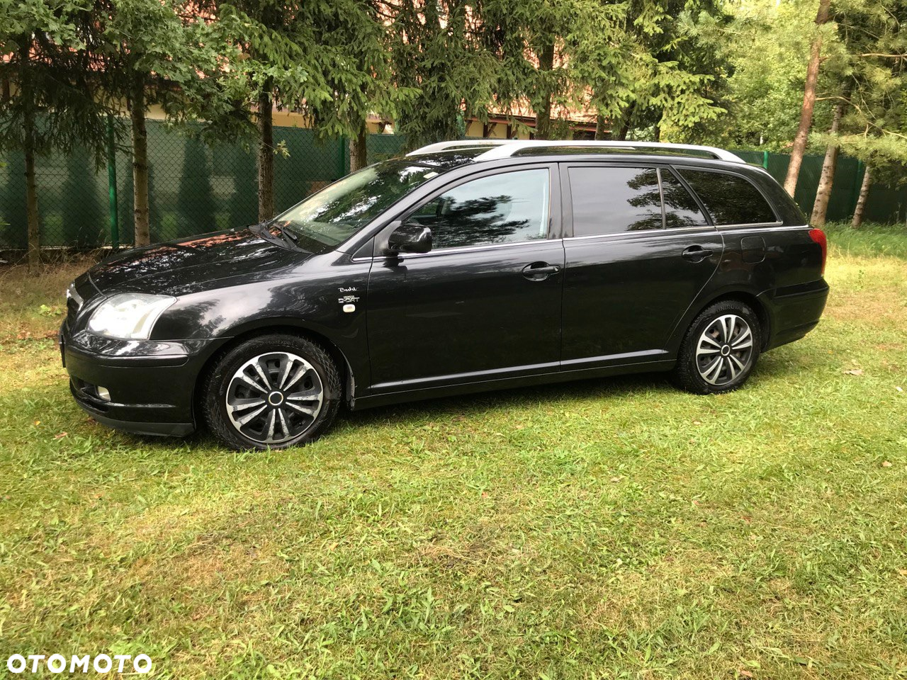 Toyota Avensis - 14
