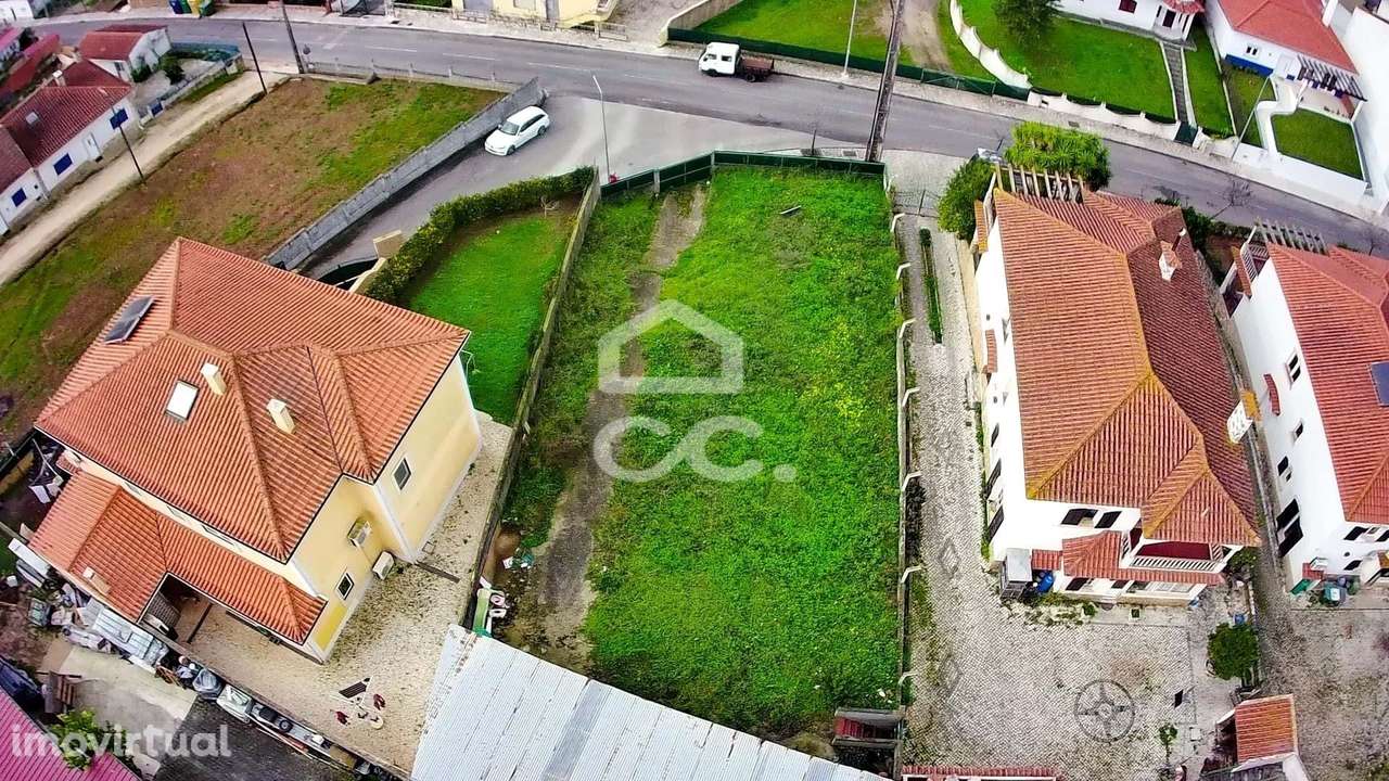 Lote de Terreno com 525 m2 - Grande imagem: 3/4