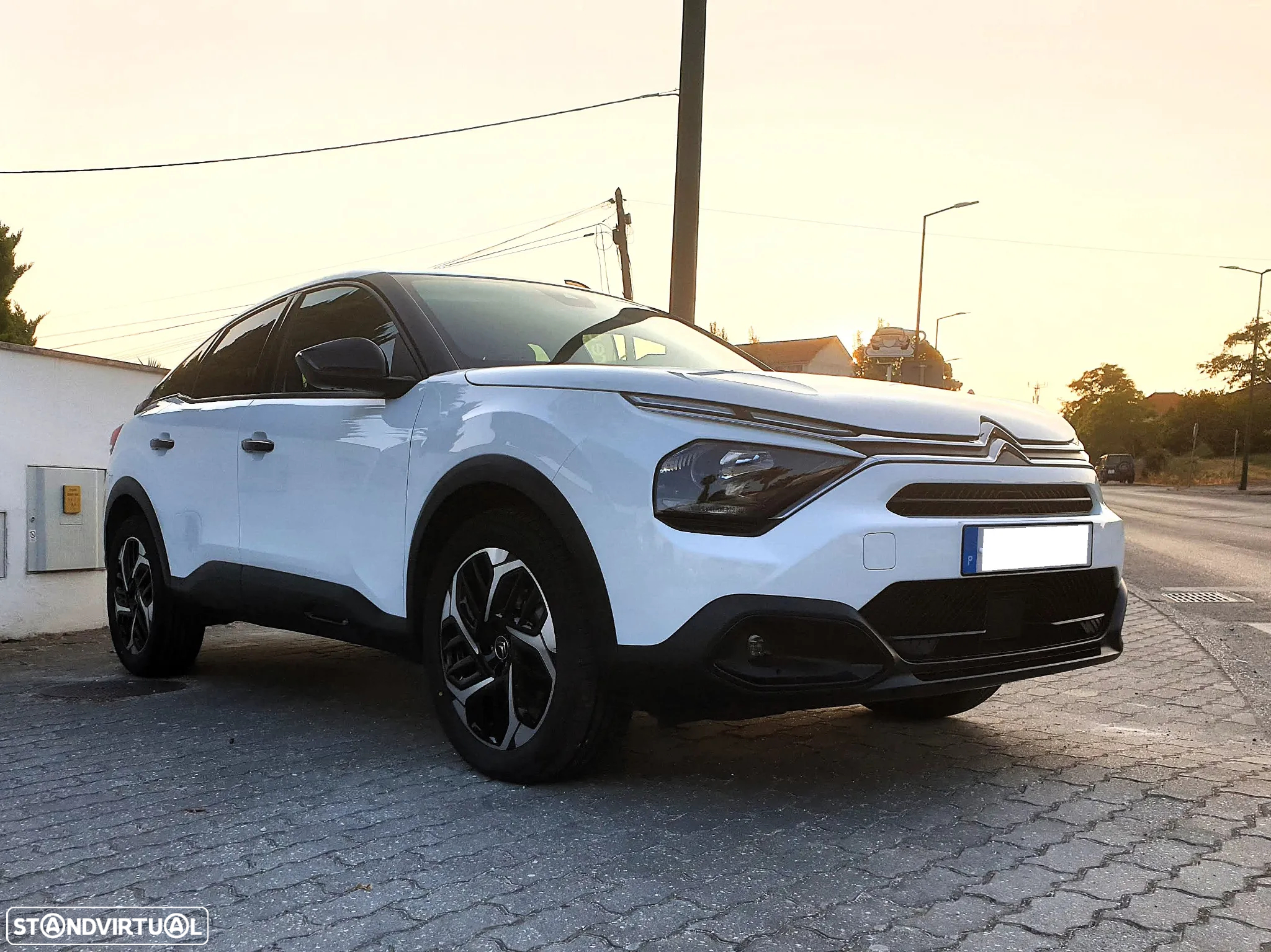 Citroën C4 BlueHDi 110 Stop&Start FEEL PACK - 4