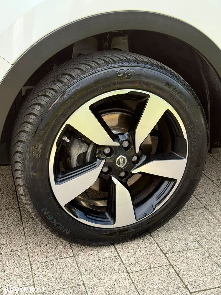 Nissan Qashqai 1.6 DCI Start/Stop N-Connecta - 29