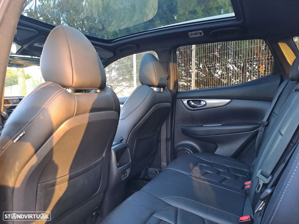 Nissan Qashqai 1.5 dCi Tekna Bose+A+C - 10