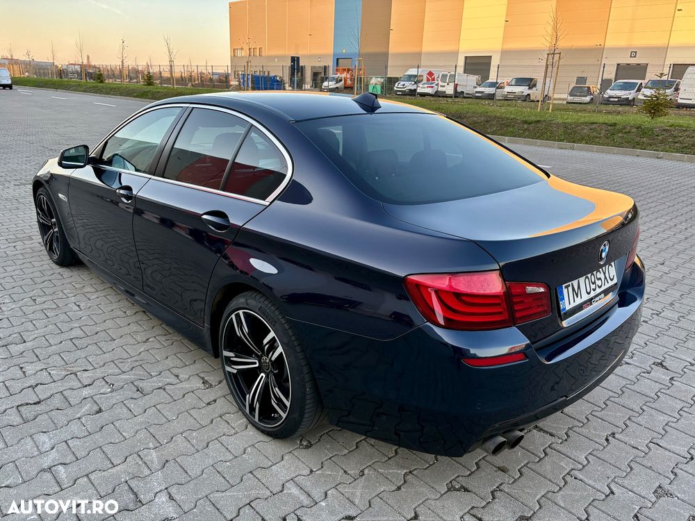BMW Seria 5 520d Luxury Line - 4