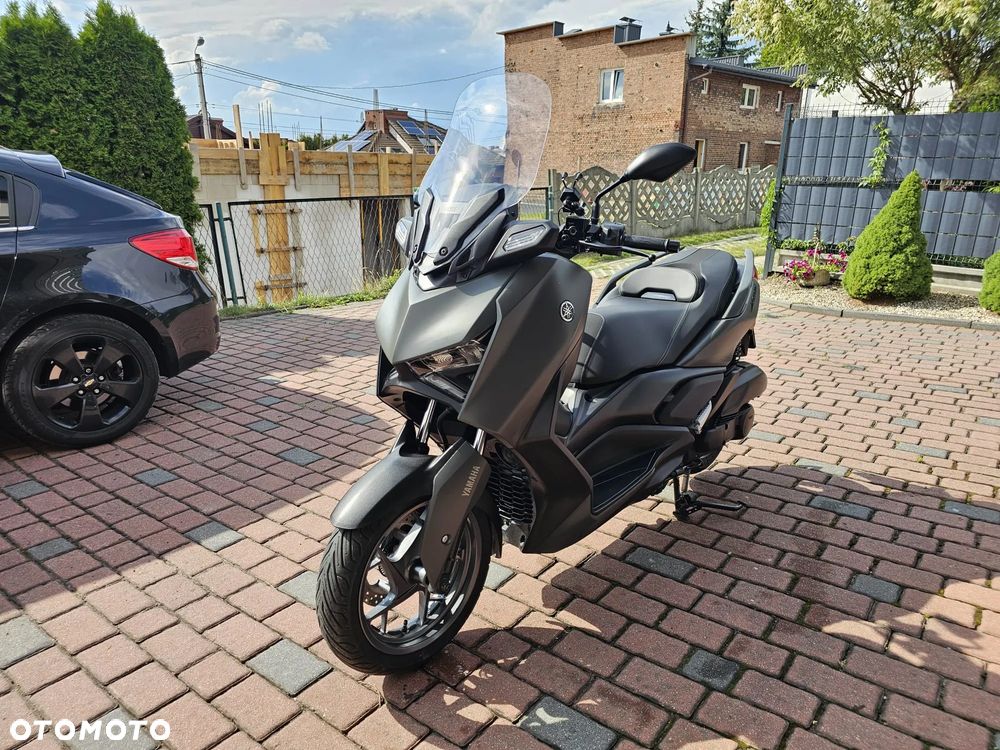 Yamaha X-max - 4