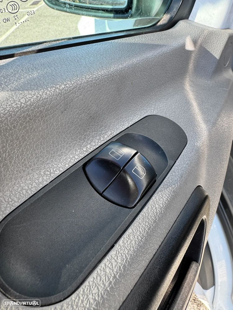 Mercedes-Benz Sprinter 316 - 9