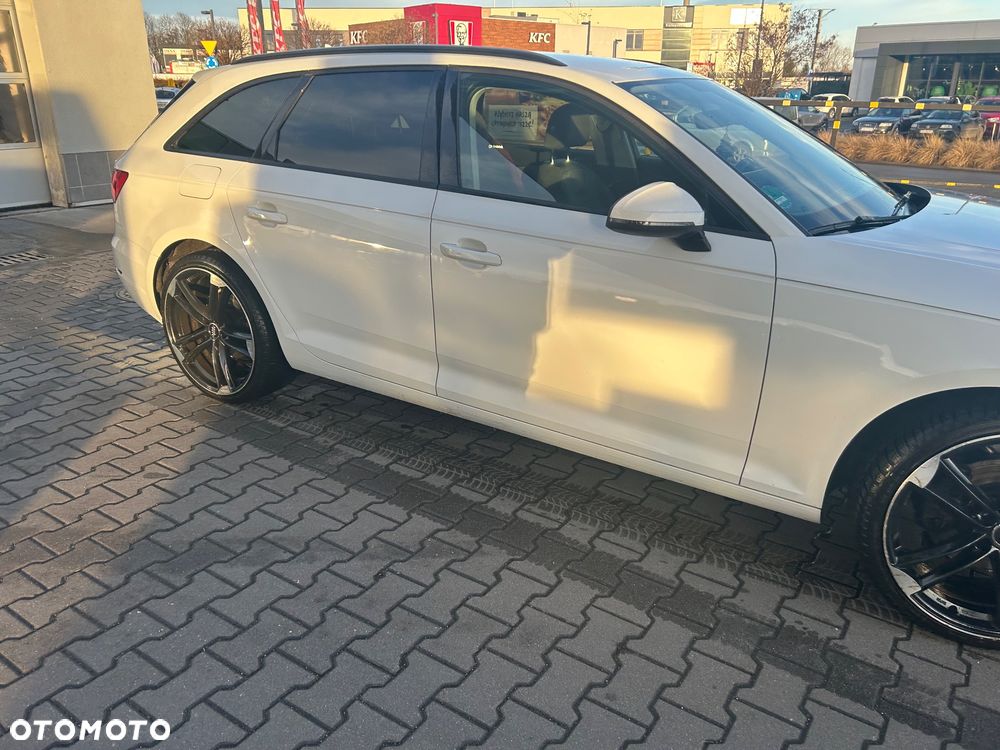 Audi A4 Avant 2.0 TDI S tronic - 5