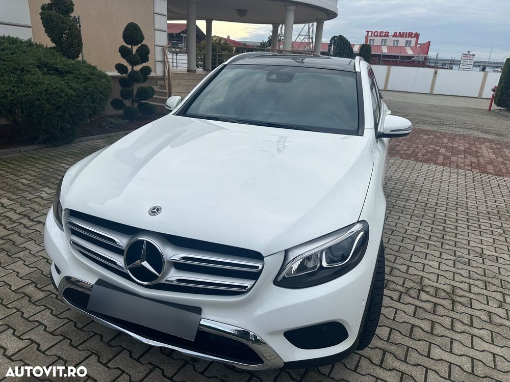 Mercedes-Benz GLC 250 4MATIC - 4