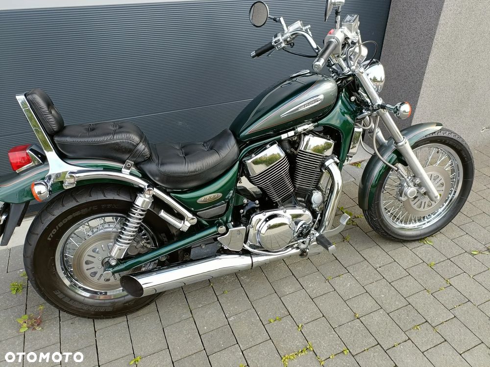 Suzuki Intruder - 2